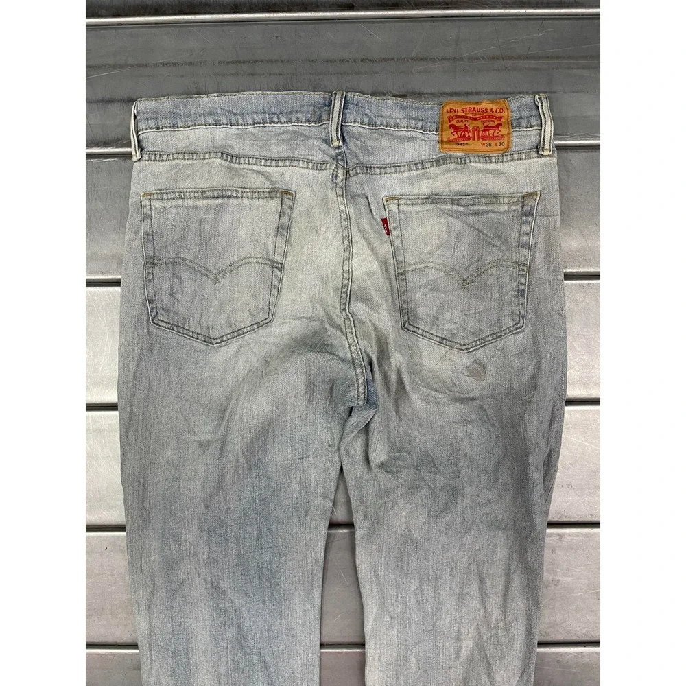Levis 541 Jeans Mens 36X30‎ Blue Light Wash Denim Athletic Taper Leg